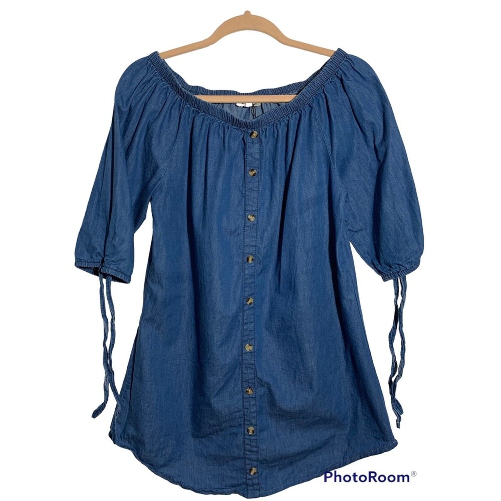 Women's Size Medium Faux Button Up Chambray Off The Shoulder Peasant Top